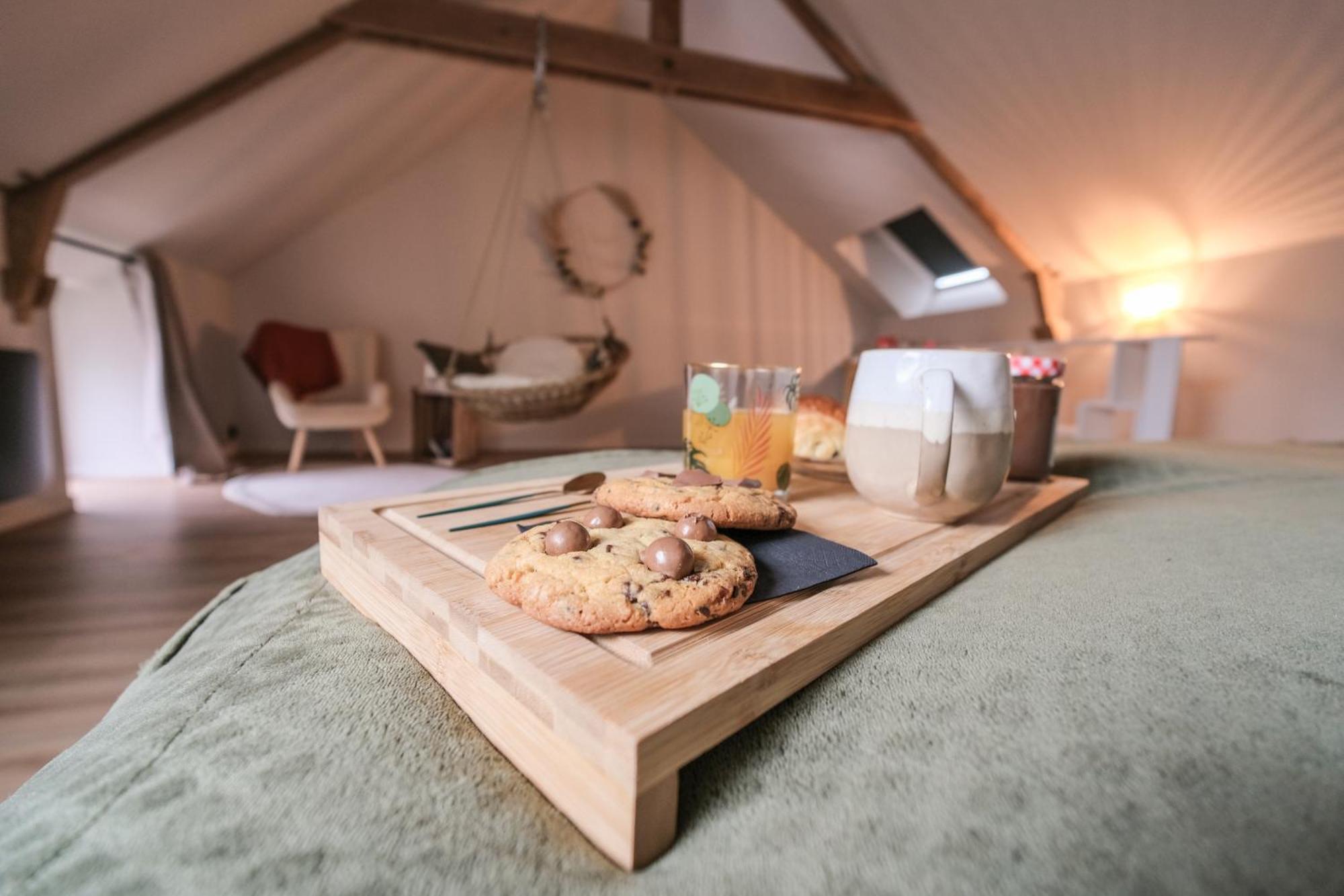 Maison Eliste - Love Gite Chic Avec Jacuzzi Interieur La Gacilly Luaran gambar